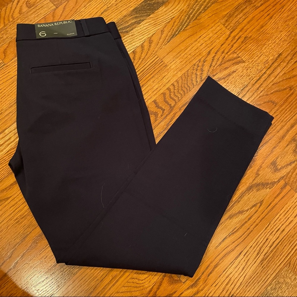 BRAND NEW WITH TAGS Navy Banana Republic Sloan Slacks